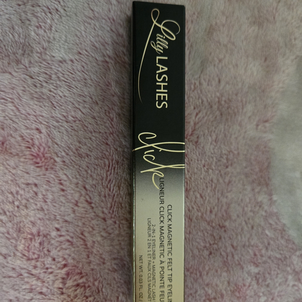 Lilly Lashes Click Magnetic Felt Tip Eyeliner